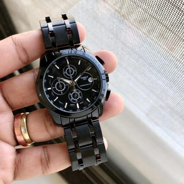 Full black tissot
